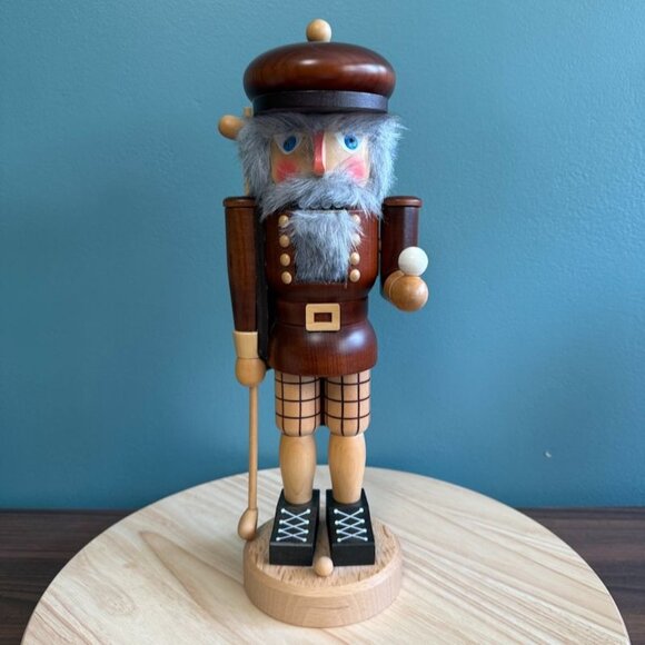 Vintage SN Seiffener Nutcracker Golfer W/ Clubs Made In Germany  Wooden Craftsma - Picture 2 of 10